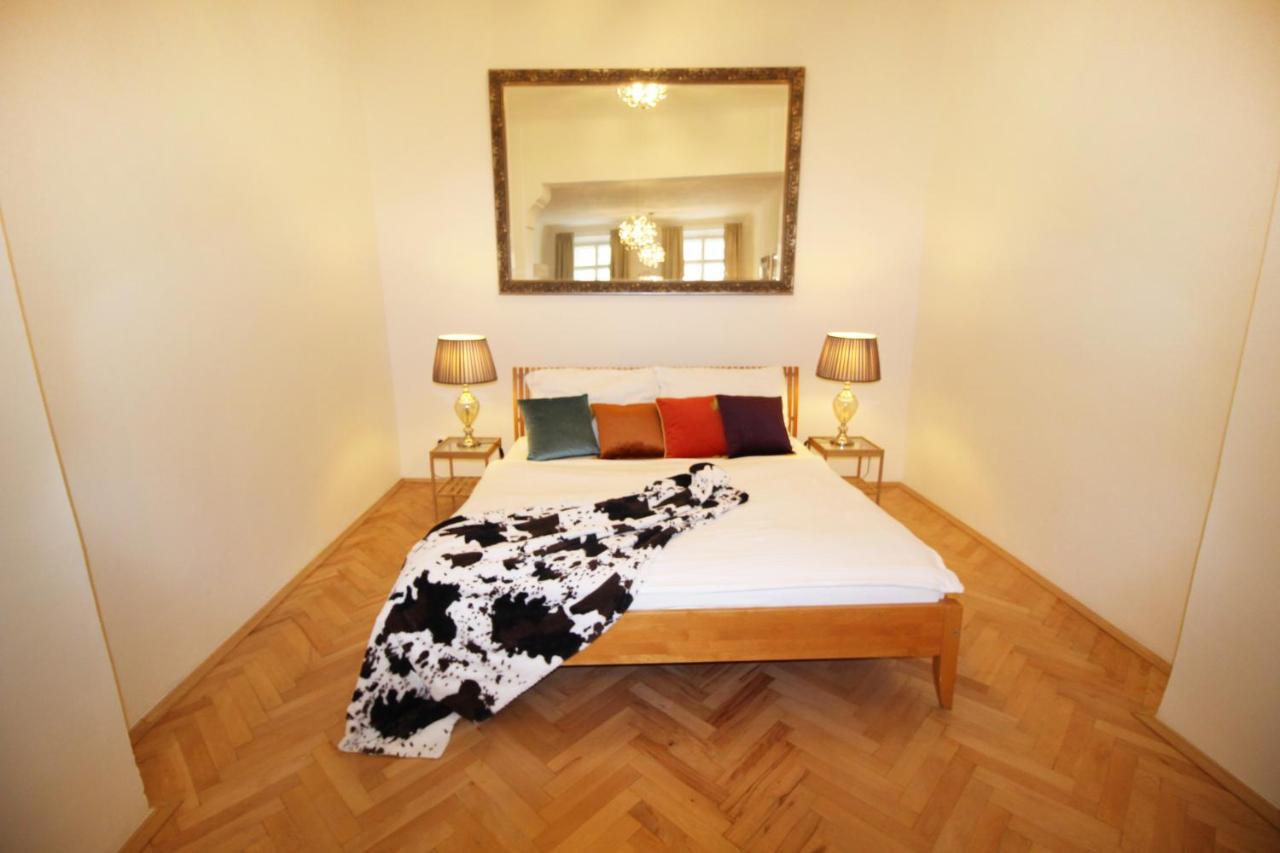 Fano Apartments Old Town Prága Kültér fotó